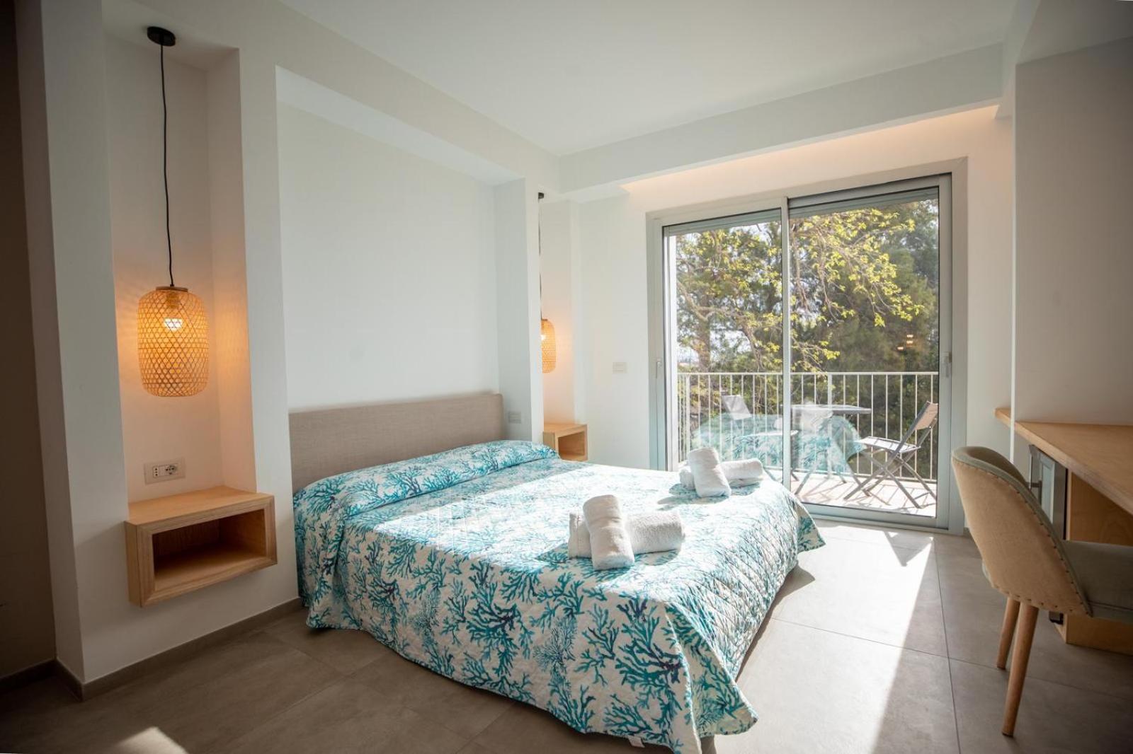 Antares Rooms And Suites Olbia Exterior photo